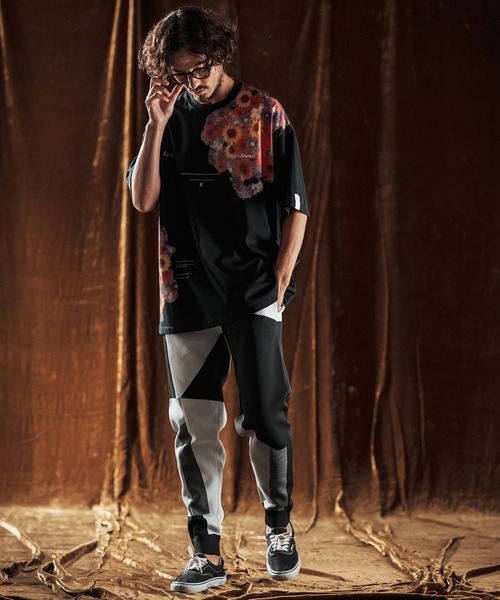 ANGENEHM（アンゲネーム）の「mt9885-Printed T-shirt -Botanical Art- Tシャツ(AG05-025acf)（Tシャツ/カットソー・メンズ・ホワイト/ブラック・L/M/S）」の8枚目の写真