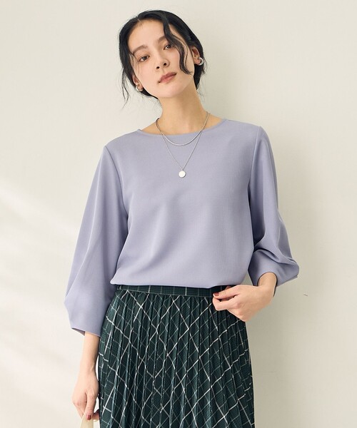 ANY(エニィ)の「コンフォータブル袖タックブラウス(Tシャツ/カットソー・レディース・ブラック系/スカイブルー系/ダークグリーン系/オレンジ系/ライトグレー系・F)」の4枚目の写真