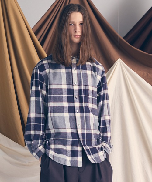 MAISON SPECIAL（メゾンスペシャル）の「《UNISEX》【Italian Dead Stock Fabric】Prime-Over Regular Collar Flannel Shirt/プライムオーバーレギュラーカラーネルシャツ【MAISON SPECIAL/メゾンスペシャル】（シャツ/ブラウス・メンズ・ダークブルー/グレー/その他6/その他7/その他1/その他2/その他3/その他5/ベージュ/ネイビー/サックスブルー/ブルー/アイボリー/ライトグレー/チャコールグレー/ダークネイビー/その他4・1/2/0）」の9枚目の写真