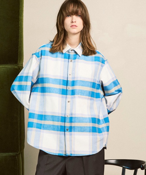 MAISON SPECIAL（メゾンスペシャル）の「《UNISEX》【Italian Dead Stock Fabric】Prime-Over Regular Collar Flannel Shirt/プライムオーバーレギュラーカラーネルシャツ【MAISON SPECIAL/メゾンスペシャル】（シャツ/ブラウス・メンズ・ダークブルー/グレー/その他6/その他7/その他1/その他2/その他3/その他5/ベージュ/ネイビー/サックスブルー/ブルー/アイボリー/ライトグレー/チャコールグレー/ダークネイビー/その他4・1/2/0）」の7枚目の写真