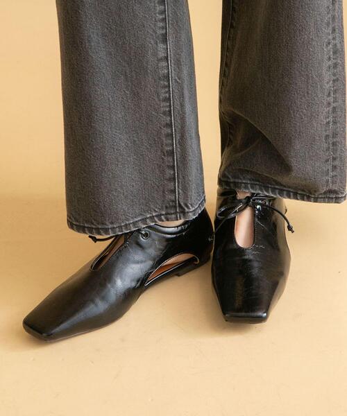 URBAN RESEARCH Sonny Label（アーバンリサーチサニーレーベル）の「スクエアトゥスリットパンプス（パンプス・レディース・シルバー/ブラック・SMALL/MEDIUM/LARGE）」の3枚目の写真