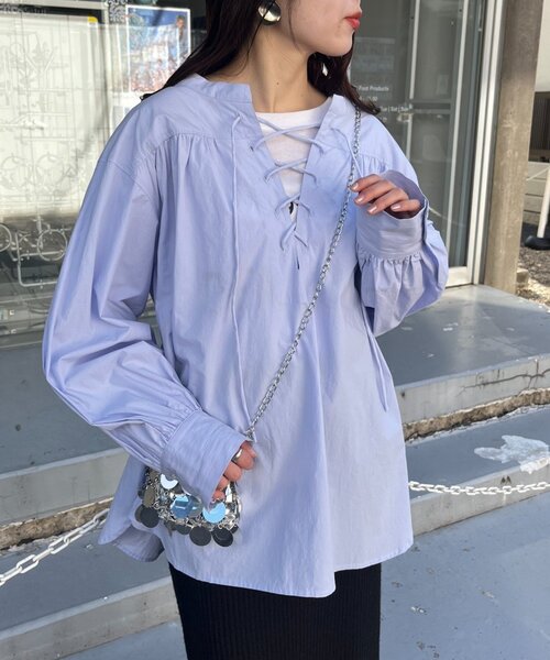 CIAOPANIC TYPY（チャオパニックティピー）の「【WEB限定】レースアップチュニック丈ギャザーブラウス（シャツ/ブラウス・レディース・ピンク/サックスブルー/ブラック/オフホワイト・ONE SIZE）」の4枚目の写真