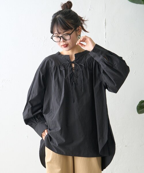 CIAOPANIC TYPY（チャオパニックティピー）の「【WEB限定】レースアップチュニック丈ギャザーブラウス（シャツ/ブラウス・レディース・ピンク/サックスブルー/ブラック/オフホワイト・ONE SIZE）」の22枚目の写真