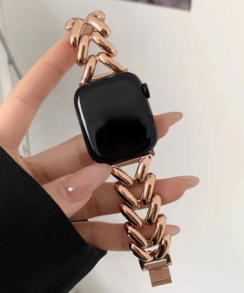 Fun & Daily(ファンアンドデイリー)の「Eight Chain Apple Watch Band / アップルウォッチバンド(デジタル腕時計・レディース・ブラック/シルバー/ゴールド・A/B)」の3枚目の写真