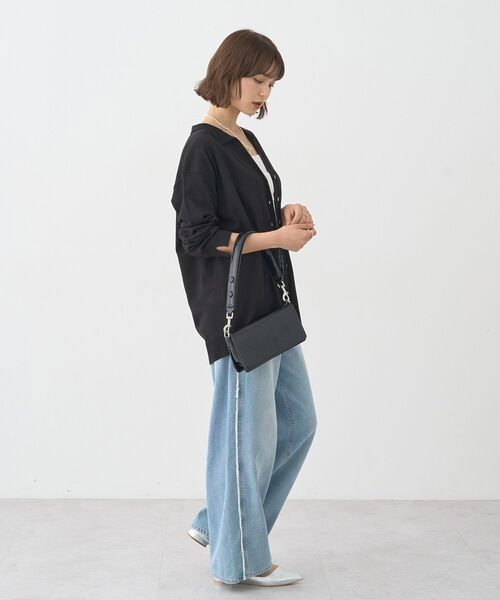 earth music&ecology(アースミュージックアンドエコロジー)の「袖口スリットスキッパーカーディガン(カーディガン/ボレロ・レディース・ボルドー/ブラウン/ブラック・FREE)」の8枚目の写真