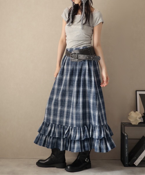 Ulysses(ユリシス)の「裾ティアードフリルチェックロングスカート(スカート・レディース・ネイビー・S/M)」の11枚目の写真