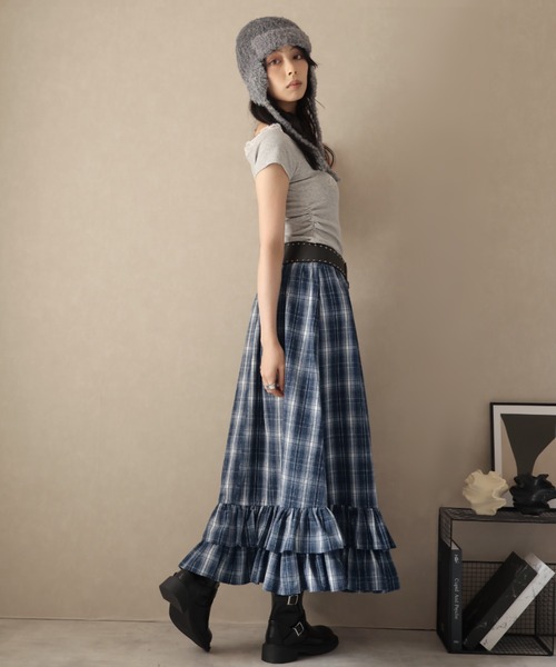 Ulysses(ユリシス)の「裾ティアードフリルチェックロングスカート(スカート・レディース・ネイビー・S/M)」の12枚目の写真