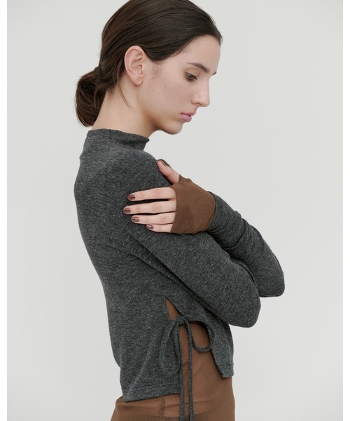 kiehtova（キエトヴァ）の「【kiehtova】SMOOTH SIDE SLIT TOPS/スムース サイドスリット トップス（Tシャツ/カットソー・レディース・アイボリー/グレー/ブラック・FREE）」の21枚目の写真