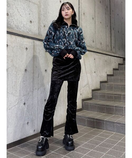 MURUA(ムルーア)の「スカートレイヤードシャーリングベロアパンツ(その他パンツ・レディース・ブラウン/ブラック・2/1)」の3枚目の写真