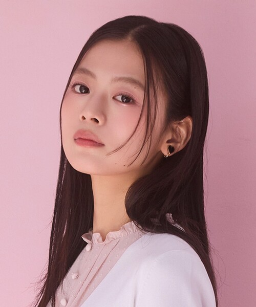 TOCCA(トッカ)の「WITH HEART EARRINGS イヤリング(イヤリング・レディース・ブラック系/ホワイト系・F)」の13枚目の写真