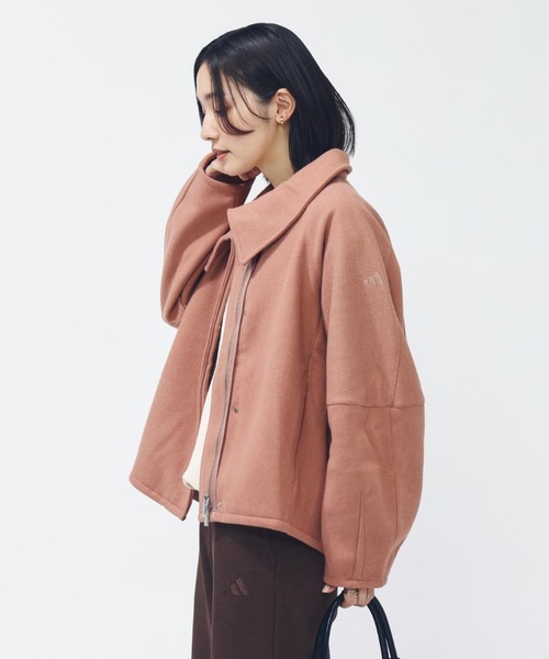 adidas(アディダス)の「【別注】アディダス adidas ラックスフロー オールデイズ ルーズフィット ウール風のウーブンジャケット 限定コラボ(ブルゾン・レディース・ダークグレー/ピンク・L/XL/S/M)」の5枚目の写真