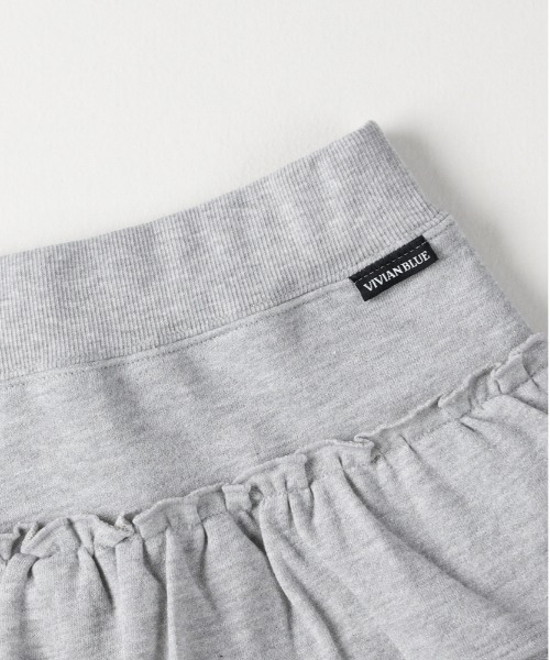 Right-on（ライトオン）の「【VIVIAN BLUE】裏毛ティアードミニスカート（ティアードデザイン/ラメ入り素材/インナーパンツ付き/華やかカジュアル）（スカート・キッズ・グレー/ブラック・130/140/150/160）」の4枚目の写真