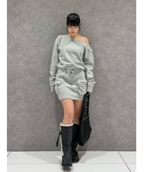 LAGUA GEM（ラグアジェム）の「CRASH POINT スウェットワンピース（ワンピース・レディース・杢グレー/ブラック/カーキ・SMALL/MEDIUM）」の19枚目の写真