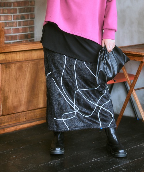 SMILE LAND（スマイルランド）の「＜大きいサイズ＞コード刺しゅうシャギースカート（ゆったりヒップ）（スカート・レディース・モカ/ブラック系・L/LL/3L/4L/5L）」の5枚目の写真