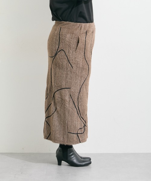 SMILE LAND（スマイルランド）の「＜大きいサイズ＞コード刺しゅうシャギースカート（ゆったりヒップ）（スカート・レディース・モカ/ブラック系・L/LL/3L/4L/5L）」の15枚目の写真