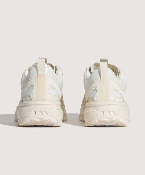 VANS(バンズ)の「クロスパス XC GORE-TEX / MTE Crosspath XC Gore-Tex WHIT / VN000DAMWHT1(スニーカー・メンズ・ホワイト・5/5.5/6/6.5/7/7.5/8/8.5/9/9.5/10/10.5/11/11.5/12/4/4.5/3.5/13)」の10枚目の写真