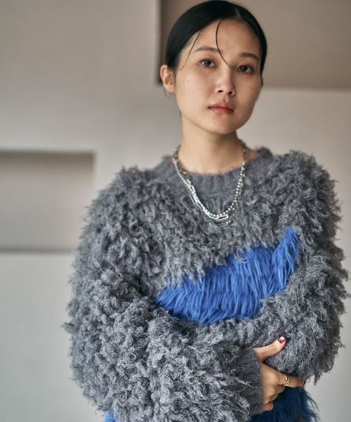 LEPSIM(レプシィム)の「3ゲージアシメコンビプルオーバー 600550(ニット/セーター・レディース・チャコールグレー/カーキ/キャメル・FREE)」の20枚目の写真