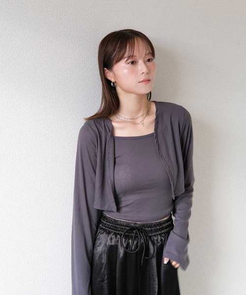Reurie'(レウリィ)の「【2点セット】ギャザーキャミ&カーディガンセット / 重ね着 レイヤード 長袖 シンプル モード 韓国 モノトーン(アンサンブル・レディース・グレー/ブラック・FREE)」の10枚目の写真