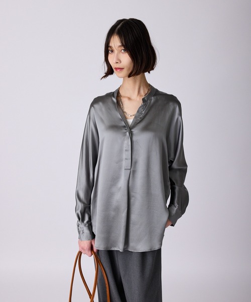 c/est(シーエ)の「c/est/シーエ SILK シルクサテン スキッパー ブラウス 秋物 秋服 2026年秋冬(シャツ/ブラウス・レディース・オフホワイト/チャコール・FREE)」の19枚目の写真