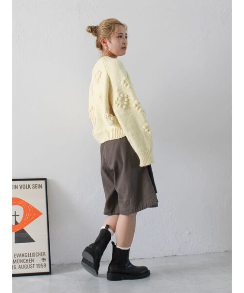 Ungrid（アングリッド）の「【WEB限定】ハートデザインクルーネックニット（ニット/セーター・レディース・オフホワイト/チャコールグレー/レッド/イエロー/ネイビー・FREE）」の12枚目の写真