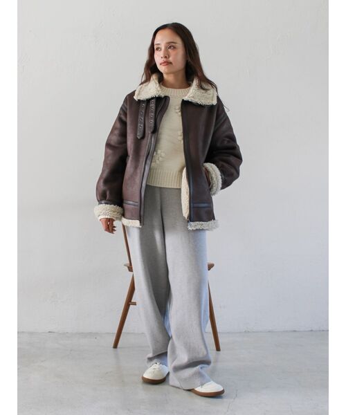 Ungrid（アングリッド）の「【WEB限定】ハートデザインクルーネックニット（ニット/セーター・レディース・オフホワイト/チャコールグレー/レッド/イエロー/ネイビー・FREE）」の18枚目の写真