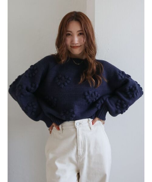 Ungrid（アングリッド）の「【WEB限定】ハートデザインクルーネックニット（ニット/セーター・レディース・オフホワイト/チャコールグレー/レッド/イエロー/ネイビー・FREE）」の19枚目の写真