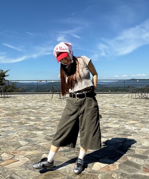 AGOD（エージーオーディー）の「カーペンター パティグツイル バミューダショーツ [ライトカーキ]（その他パンツ・レディース・その他・SMALL/MEDIUM/LARGE/X-LARGE）」の2枚目の写真