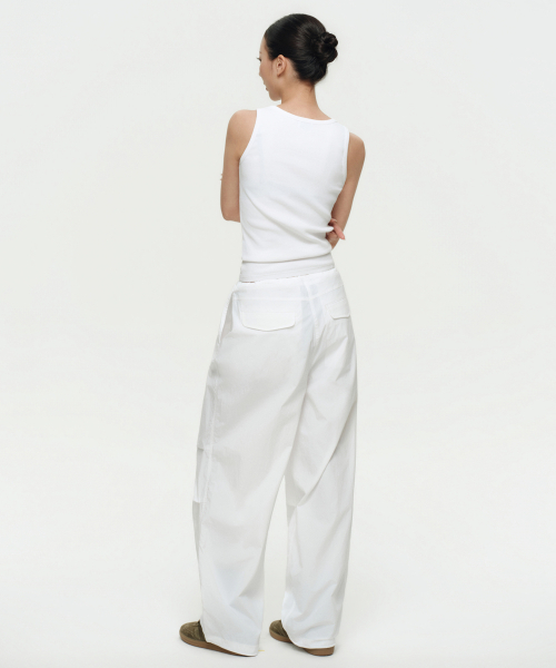 MUSINSA STANDARD WOMAN（ムシンサスタンダードウーマン）の「ウィメンズパラシュートパンツ[ホワイト]（スウェットパンツ・レディース・その他・30/24/26/28/22）」の5枚目の写真