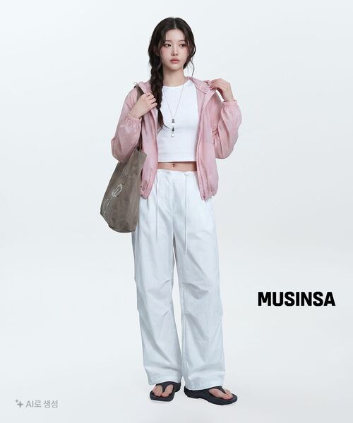 MUSINSA STANDARD WOMAN（ムシンサスタンダードウーマン）の「ウィメンズパラシュートパンツ[ホワイト]（スウェットパンツ・レディース・その他・30/24/26/28/22）」の11枚目の写真