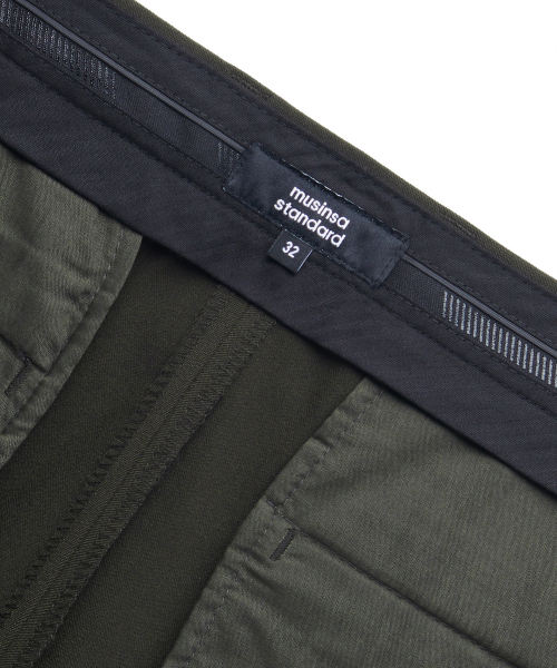MUSINSA STANDARD（ムシンサスタンダード）の「テーパードヒドゥンバンディング10スラックス[カーキ]（スラックス・メンズ・その他・40/38/42/36/34/32/30/31/33/26/27/28/29）」の8枚目の写真