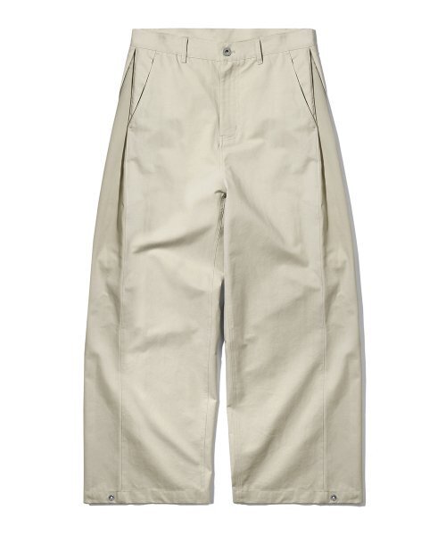 TRILLION(トリリオン)の「サイドタックスナップボタンワイドコットンパンツ (クリーム)(その他パンツ・レディース・その他・X-LARGE/MEDIUM/LARGE)」の4枚目の写真