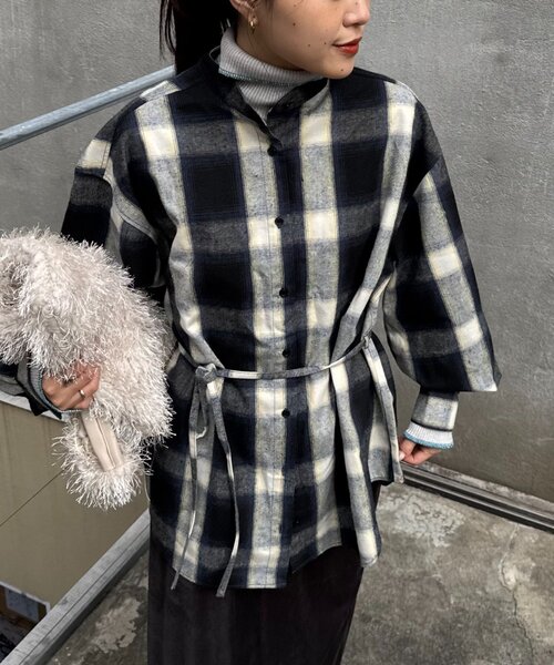 CIAOPANIC TYPY(チャオパニックティピー)の「ウエストマークチェックオーバーシャツ(シャツ/ブラウス・レディース・ネイビー/ブラウン/ベージュ・ONE SIZE)」の1枚目の写真