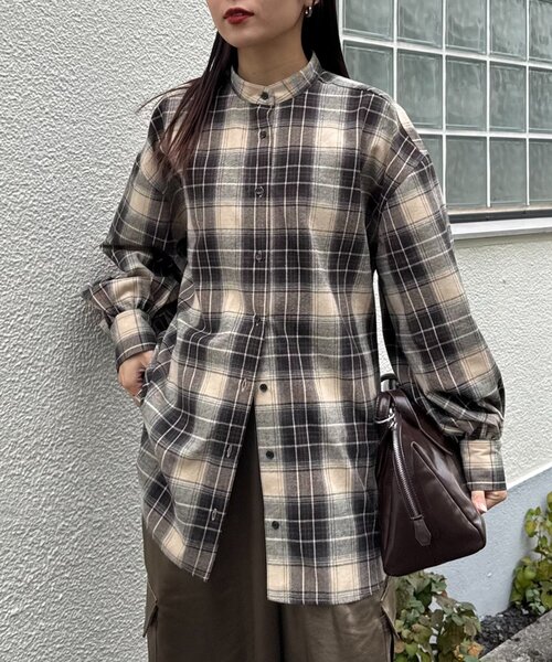 CIAOPANIC TYPY(チャオパニックティピー)の「ウエストマークチェックオーバーシャツ(シャツ/ブラウス・レディース・ネイビー/ブラウン/ベージュ・ONE SIZE)」の4枚目の写真