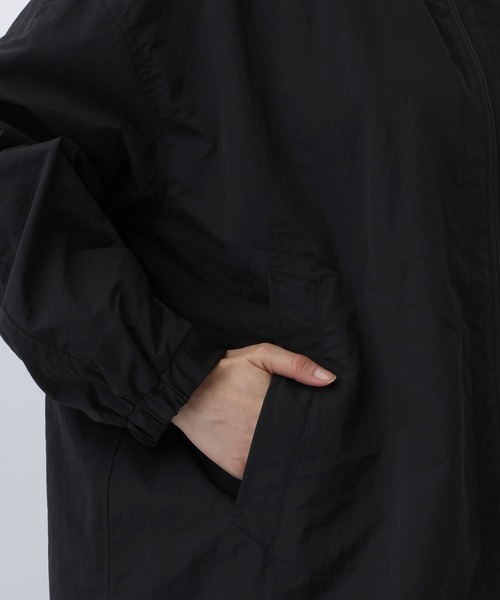 ALAND(エーランド)の「【UNISEX】ALAND×INAPSQUARE/フードジャケット(ナイロンジャケット・レディース・ブラック/ネイビー・LARGE/SMALL)」の19枚目の写真