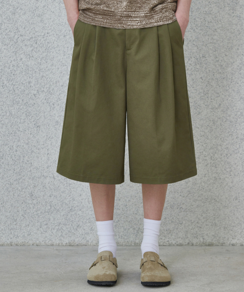 GLW(ジーエルダブリュ)の「コットンバミューダパンツカーキ(その他パンツ・レディース・その他・LARGE/SMALL/MEDIUM)」の2枚目の写真