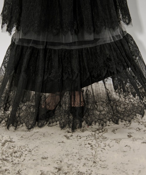 Ezick(エジック)の「lace tiered velour skirt レースベロアスカート(スカート・レディース・ブラック/チャコールグレー・FREE)」の9枚目の写真