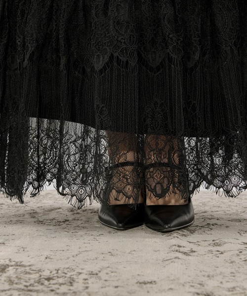 Ezick(エジック)の「lace tiered velour skirt レースベロアスカート(スカート・レディース・ブラック/チャコールグレー・FREE)」の12枚目の写真
