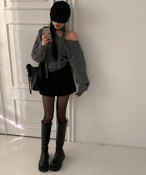 GLAMOROUS JANE(グラマラスジェーン)の「チョーカーリボン付Vネックショート丈ニットトップス(ニット/セーター・レディース・グレー/ホワイト/ブラック・FREE)」の18枚目の写真