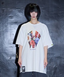 [W] by VIRGOwearworks（ダブリューバイヴァルゴウェアーワークス）の「FLOWER（Tシャツ/カットソー）」