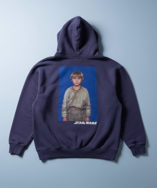 STAR WARS（スターウォーズ）の「『スター・ウォーズ/STARWARS』ジップパーカー Tシャツ フォトグラフィック オーバーサイズ ピグメント加工 ヴィンテージライク ムービー ZOZO限定（パーカー・メンズ・グレー系その他/ブルー系その他/ピンク系その他/グレー系その他2/グレー系その他3/グレー系その他4/グレー系その他5/グレー系その他6/グレー系その他7/ブルー系その他2/ブルー系その他3/ブルー系その他4/ブルー系その他5/ブルー系その他6/ブルー系その他7/ピンク系その他2/ピンク系その他3/ピンク系その他4/ピンク系その他5/ピンク系その他6/ピンク系その他7・MEDIUM/LARGE/X-LARGE）」の8枚目の写真