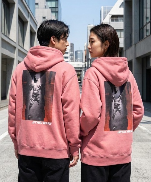 STAR WARS（スターウォーズ）の「『スター・ウォーズ/STARWARS』ジップパーカー Tシャツ フォトグラフィック オーバーサイズ ピグメント加工 ヴィンテージライク ムービー ZOZO限定（パーカー・メンズ・グレー系その他/ブルー系その他/ピンク系その他/グレー系その他2/グレー系その他3/グレー系その他4/グレー系その他5/グレー系その他6/グレー系その他7/ブルー系その他2/ブルー系その他3/ブルー系その他4/ブルー系その他5/ブルー系その他6/ブルー系その他7/ピンク系その他2/ピンク系その他3/ピンク系その他4/ピンク系その他5/ピンク系その他6/ピンク系その他7・MEDIUM/LARGE/X-LARGE）」の19枚目の写真