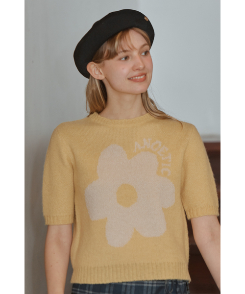 ANOETIC(アノエティック)の「ANC HALF FLOWER KNIT_YELLOW(ニット/セーター・レディース・イエロー・FREE)」の3枚目の写真