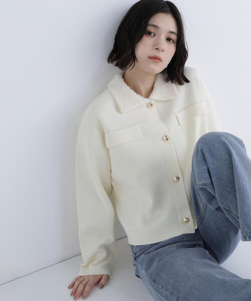 NATURAL BEAUTY BASIC（ナチュラルビューティーベーシック）の「◇ループカラーニットジャケット（カーディガン/ボレロ・レディース・オフホワイト/ブラック/ダークブルー・FREE）」の2枚目の写真