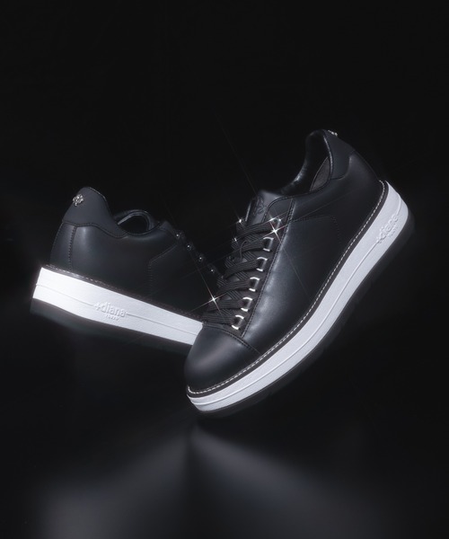 +diana(プラスダイアナ)の「【Premiumline】 レースアップスニーカー(スニーカー・レディース・ホワイト/ブラック/ダークベージュ・23.0cm/22.5cm/25.0cm/24.5cm/24.0cm/23.5cm/22.0cm)」の3枚目の写真