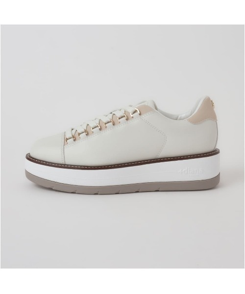 +diana(プラスダイアナ)の「【Premiumline】 レースアップスニーカー(スニーカー・レディース・ホワイト/ブラック/ダークベージュ・23.0cm/22.5cm/25.0cm/24.5cm/24.0cm/23.5cm/22.0cm)」の18枚目の写真