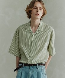ANOBLIR（アノブリアー）の「オープンカラークリースストライプシャツ[アボカドグリーン]（シャツ/ブラウス）」