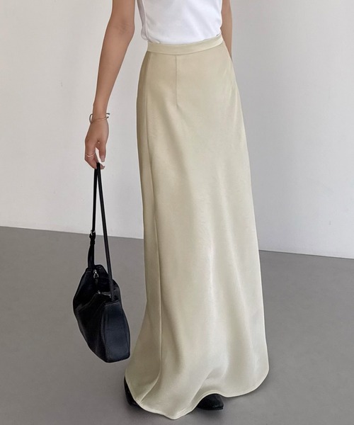callautia(カラウティア)の「サテンマーメイドスカート(スカート・レディース・チャコール/ブラック/アイボリー・SMALL/MEDIUM/LARGE)」の1枚目の写真