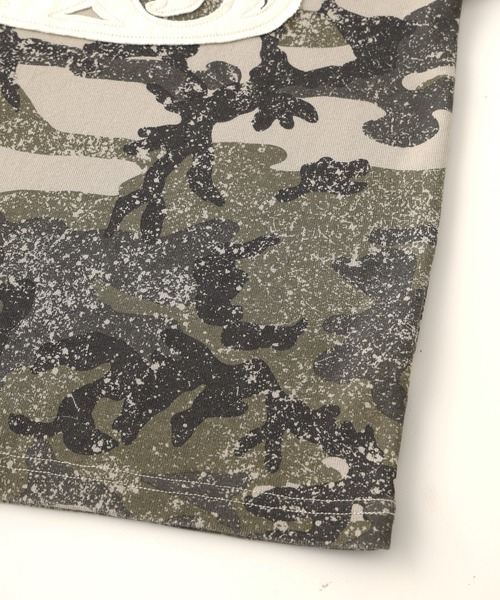 X-girl(エックスガール)の「OVAL LOGO PATCH L/S COMPACT TOP(Tシャツ/カットソー・レディース・ホワイト/カモフラージュ/チャコール・S/M)」の7枚目の写真