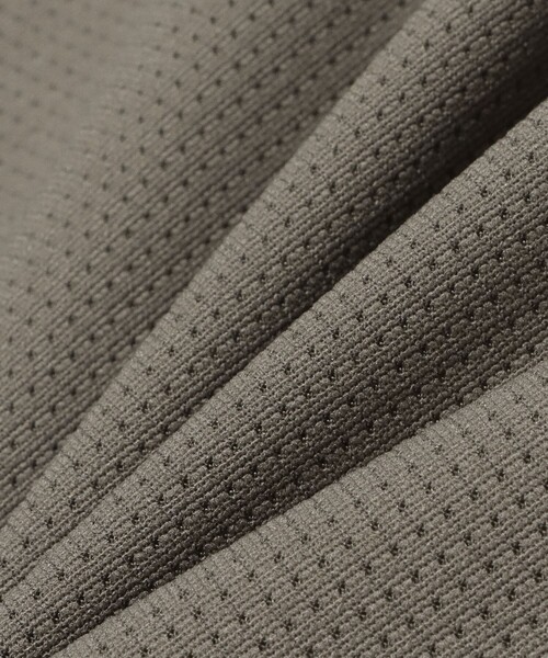 BEAMS GOLF(ビームスゴルフ)の「ORANGE LABEL / フレックスドライ ハーフジップ ポロシャツ(吸水速乾・UVカット)(ポロシャツ・メンズ・グレー/ネイビー/ベージュ・XL/S/L/M)」の15枚目の写真