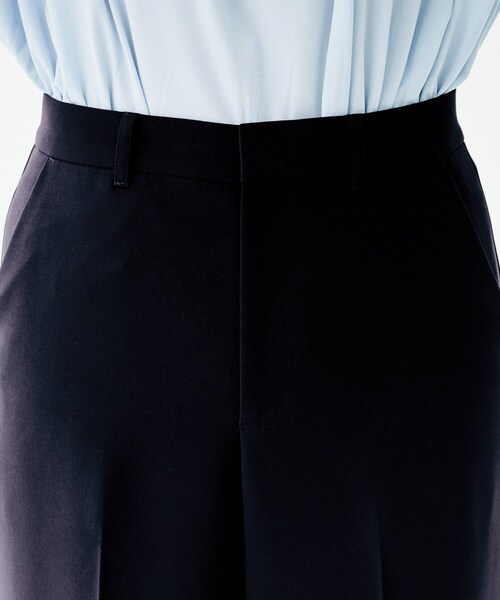 UNTITLED（アンタイトル）の「【洗えるスーツ／ストレッチ性／後ろウエストゴム】ワイドパンツ（その他パンツ・レディース・ネイビー/ブラック/ネイビー系5・00/01/02/03/04/42/44/46/48/50）」の4枚目の写真